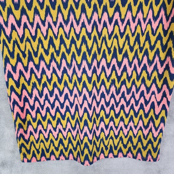 Womens LuLaRoe Pencil Skirt Chevron Pattern Multicolor Size 2XL - Picture 3 of 11